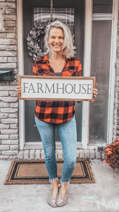 FARMHOUSE SIGN